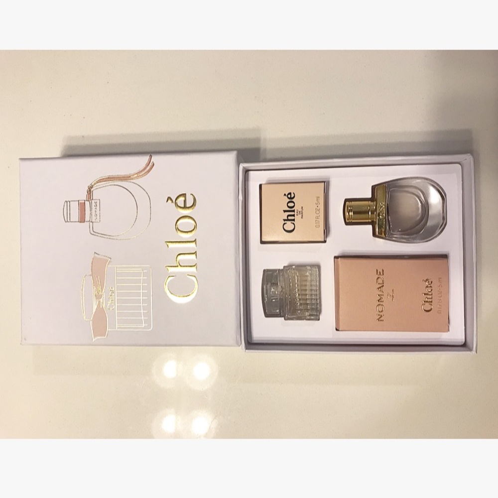 Chloe minis